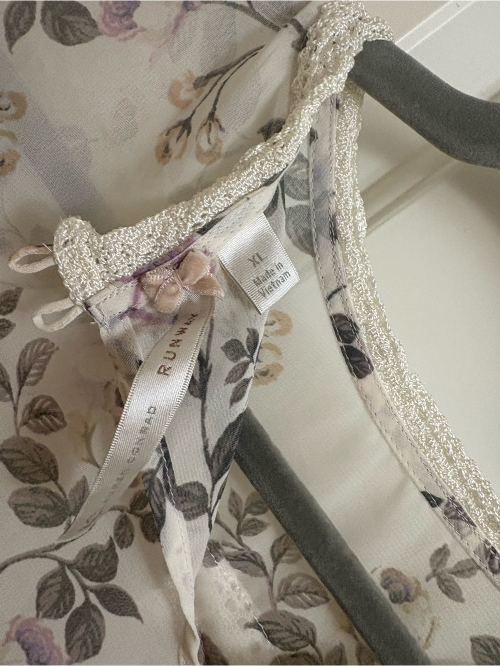 Sheer Cream Floral Lace-Trim Blouse - Picture 3 of 3